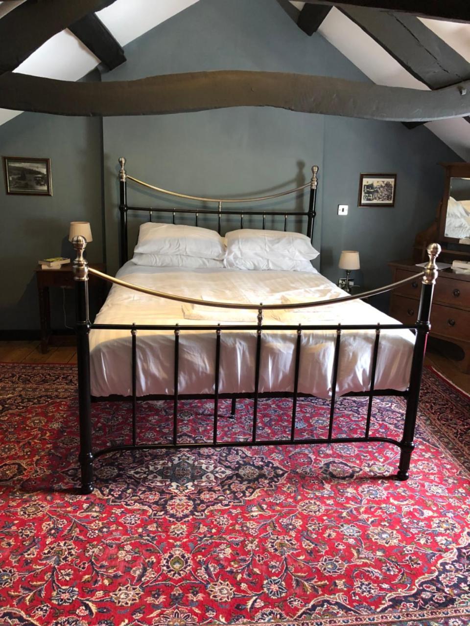 Inn At The Sticks Llanstephan  エクステリア 写真